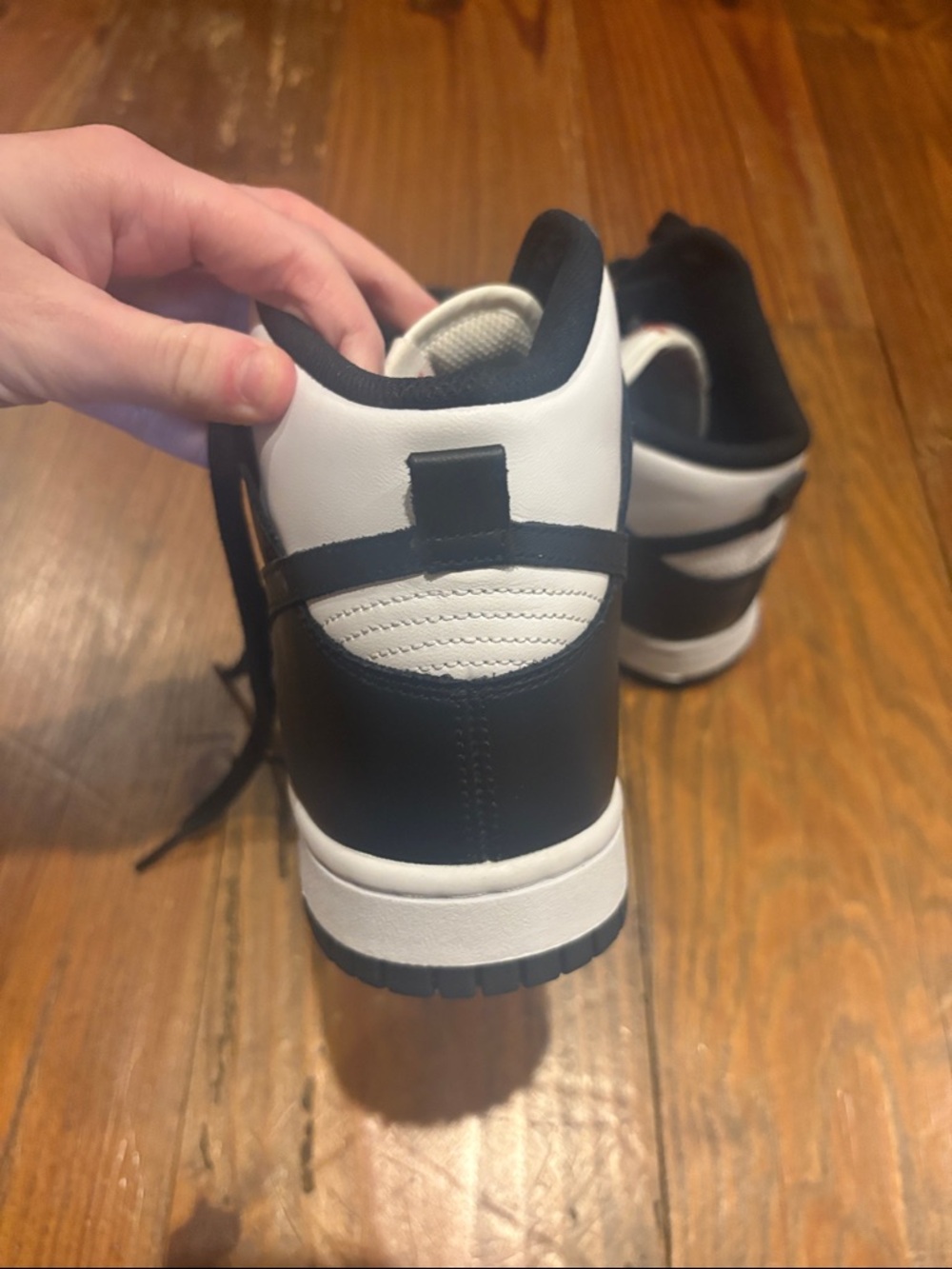 Nike Pandas High Top Sneakers - Picture 4 of 7